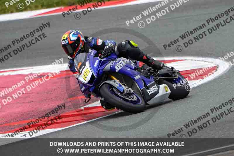 cadwell no limits trackday;cadwell park;cadwell park photographs;cadwell trackday photographs;enduro digital images;event digital images;eventdigitalimages;navarra;no limits trackdays;peter wileman photography;racing digital images;trackday digital images;trackday photos